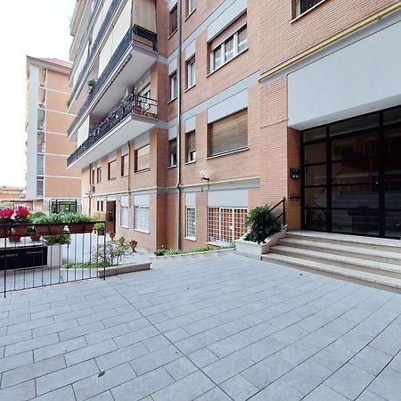 Lovely Apartment With Terrace Near The Vatican Roma Esterno foto